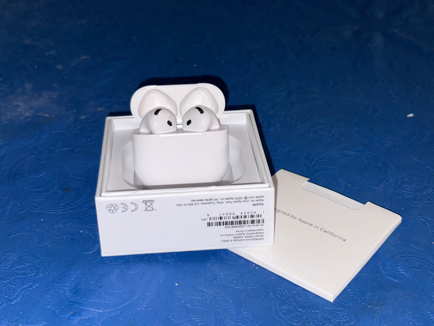 Airpods 4